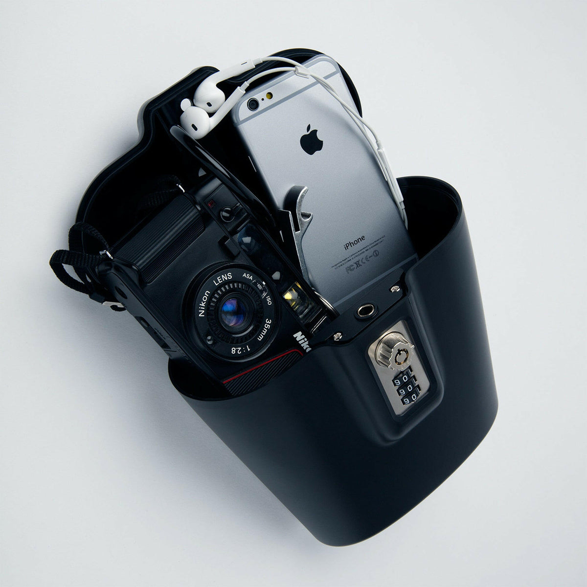 SAFEGO | The Ultimate Portable Safe